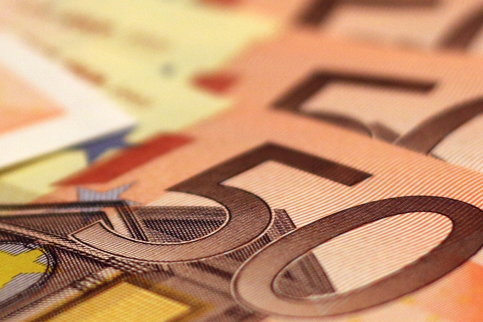 Al momento stai visualizzando Decreto Aiuti TER Crediti d’imposta energia e gas: proroga e rafforzamento per le spese sostenute nei mesi di ottobre e novembre