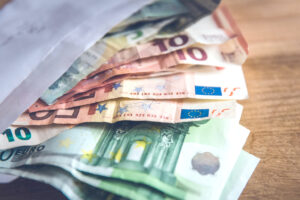 Scopri di più sull'articolo L’Agenzia delle Entrate chiarisce: Come accedere al Credito di imposta Energia III e IV trim 2022